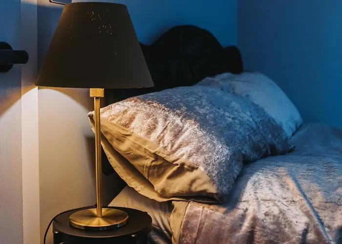 No10 - 2 Bedroom House With Private Garden And Parking 公寓 布里斯托