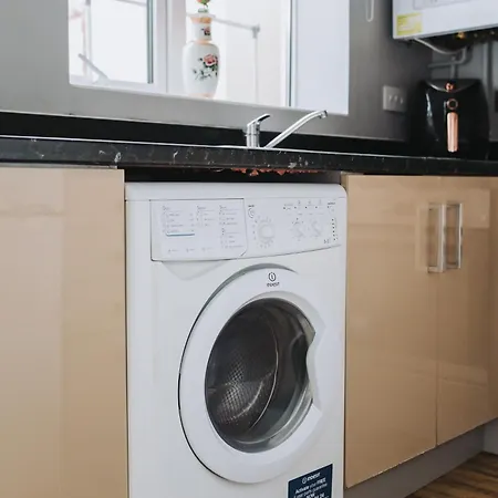 Appartement No10 - 2 Bedroom House With Private Garden And Parking