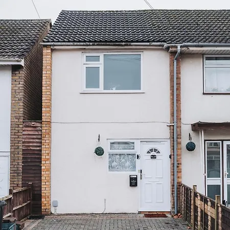 Apartment No10 - 2 Bedroom House With Private Garden And Parking Bristol